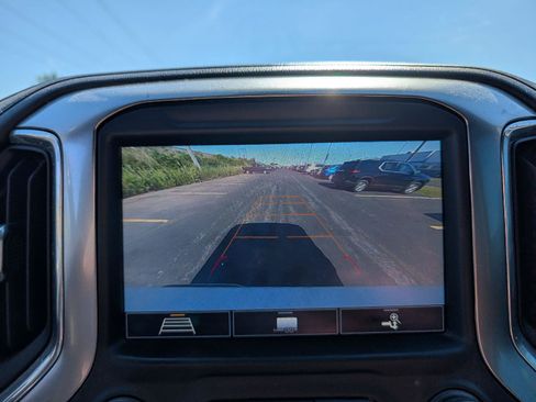 Used 2020 Chevrolet Silverado 1500 RST AWD/4WD image 20