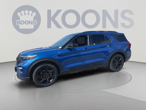 Used 2023 Ford Explorer ST-Line w/ Class IV Trailer Tow Package RWD image 7