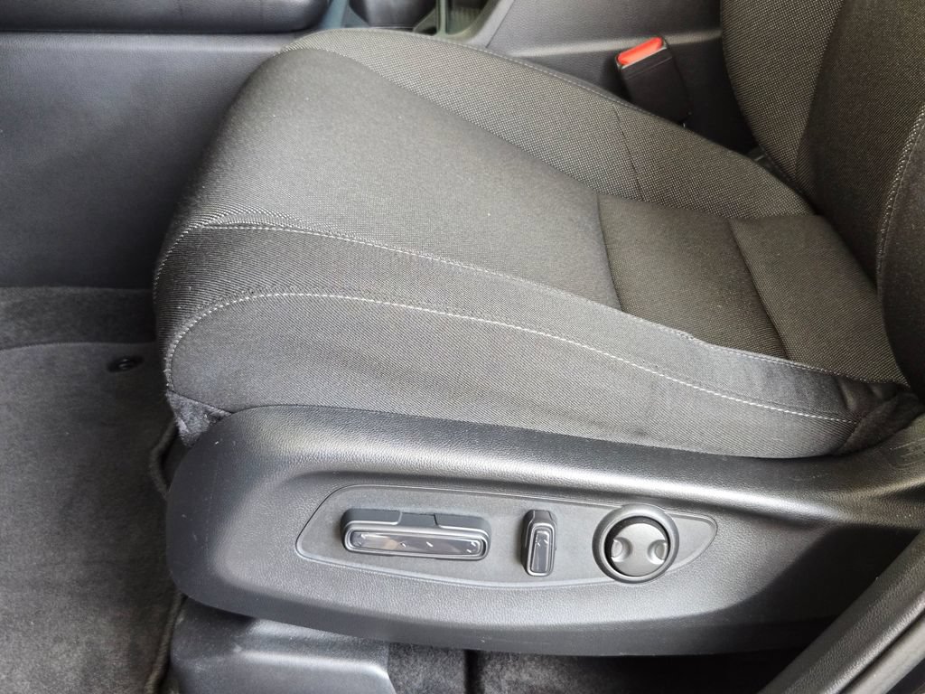 Used 2025 Honda CR-V EX image 13