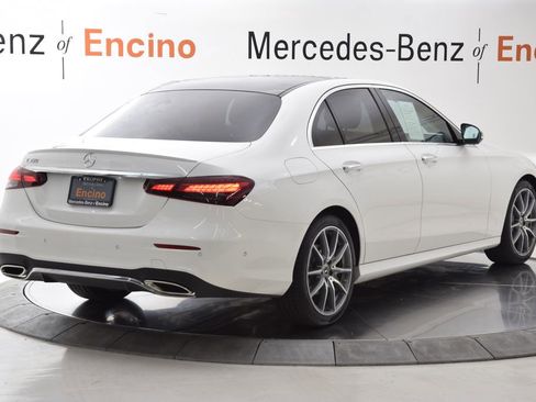 Used 2022 Mercedes-Benz E 350 Sedan image 6