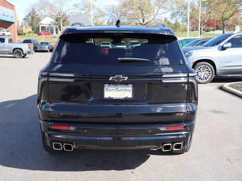 Used 2024 Chevrolet Traverse RS w/ LPO, Floor Liner Package image 38