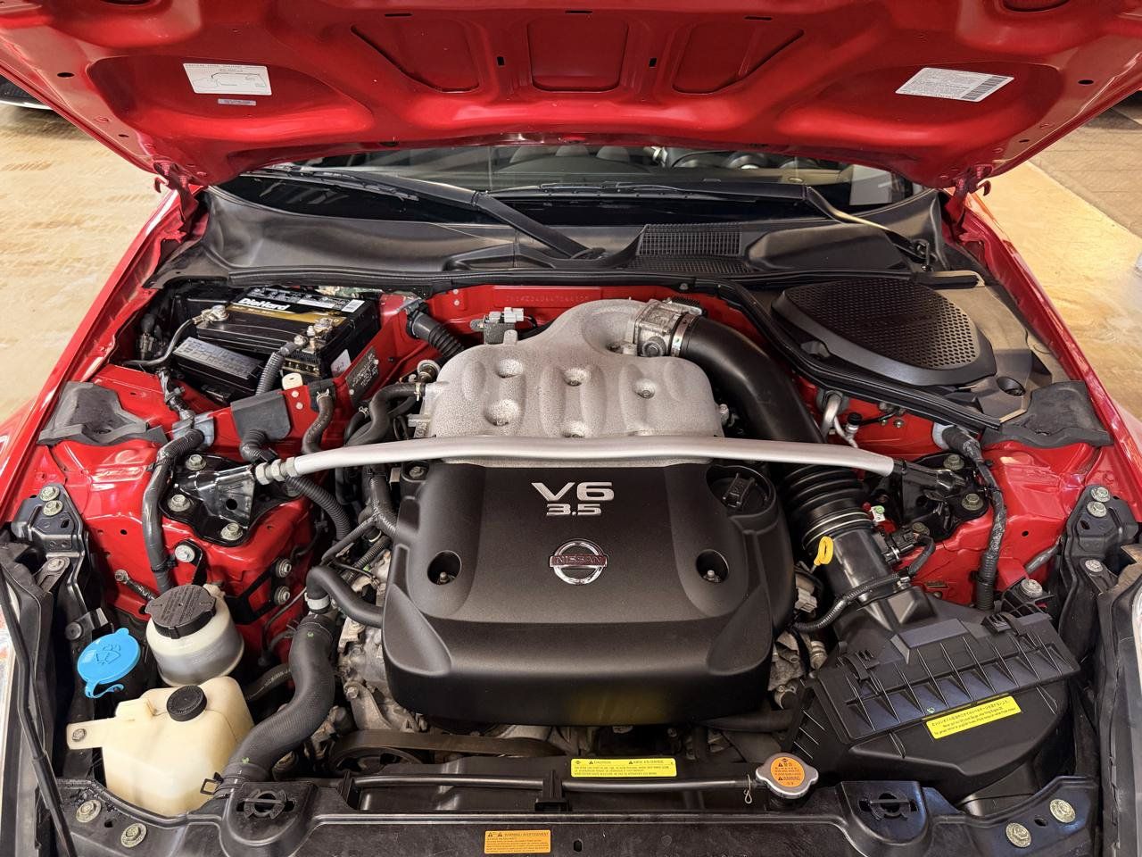 Used 2004 Nissan 350Z Enthusiast w/ Aerodynamics Pkg RWD image 23