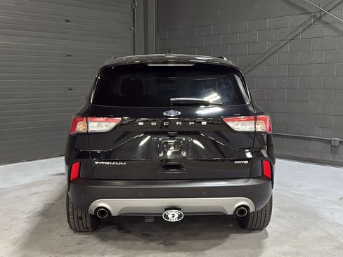 Used 2021 Ford Escape Titanium w/ Titanium Elite Package AWD/4WD image 5