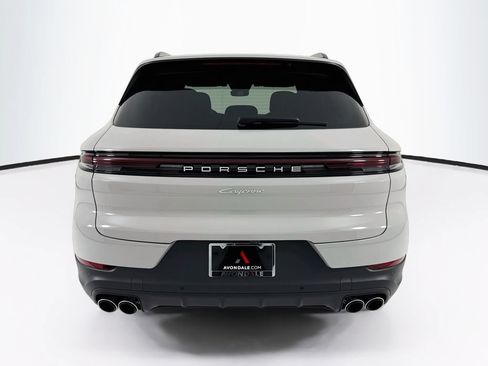 New 2026 Porsche Cayenne AWD/4WD image 10