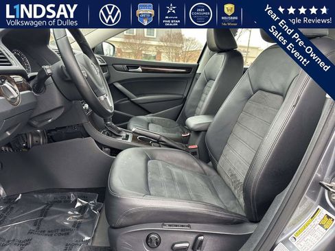 Used 2015 Volkswagen Passat 3.6 SEL Premium image 11