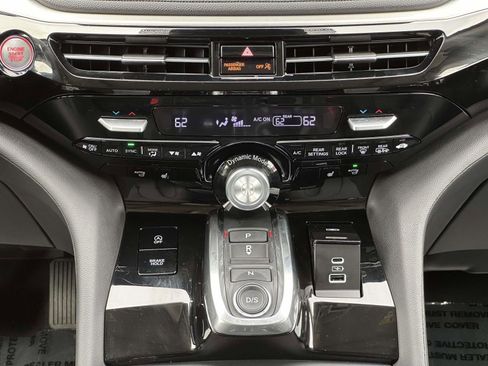 Certified 2025 Acura MDX SH-AWD image 21