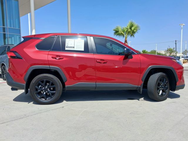 Used 2025 Toyota RAV4 LE FWD image 8