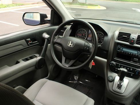 Used 2011 Honda CR-V LX image 24