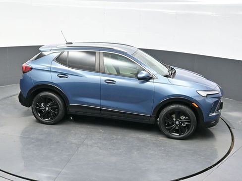 Used 2024 Buick Encore GX Sport Touring image 32