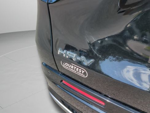 Certified 2024 Honda HR-V EX-L image 23