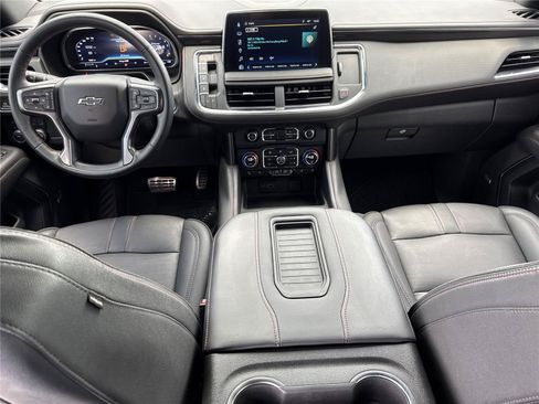 Used 2023 Chevrolet Tahoe RST w/ RST Performance Edition AWD/4WD image 13