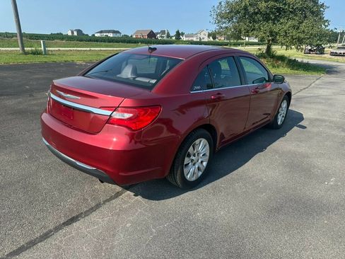 Used 2014 Chrysler 200 LX FWD image 5