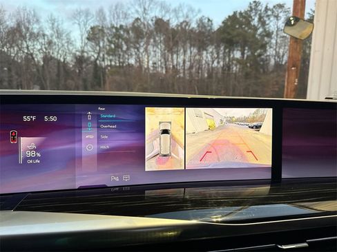 Used 2025 Cadillac Escalade Sport image 28