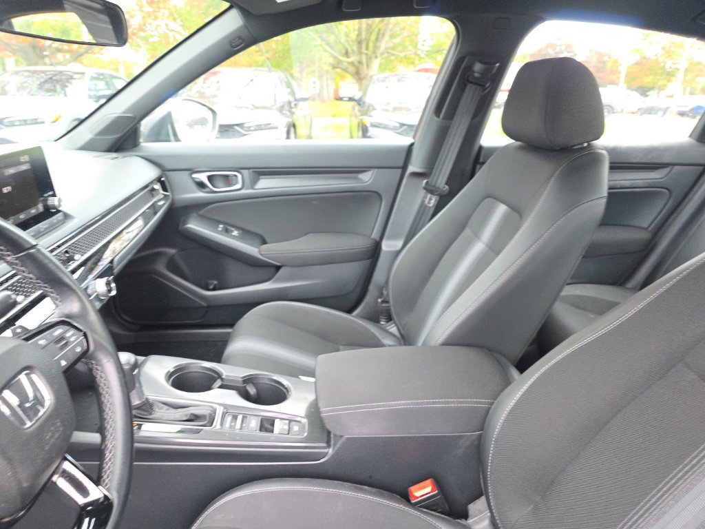 Certified 2025 Honda Civic Sport image 23