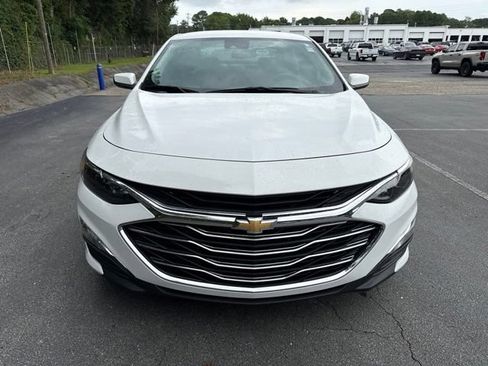 Used 2025 Chevrolet Malibu LS FWD image 8