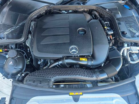 Used 2020 Mercedes-Benz C 300 4MATIC Sedan image 24