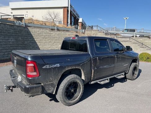 Used 2019 RAM 1500 Big Horn image 9