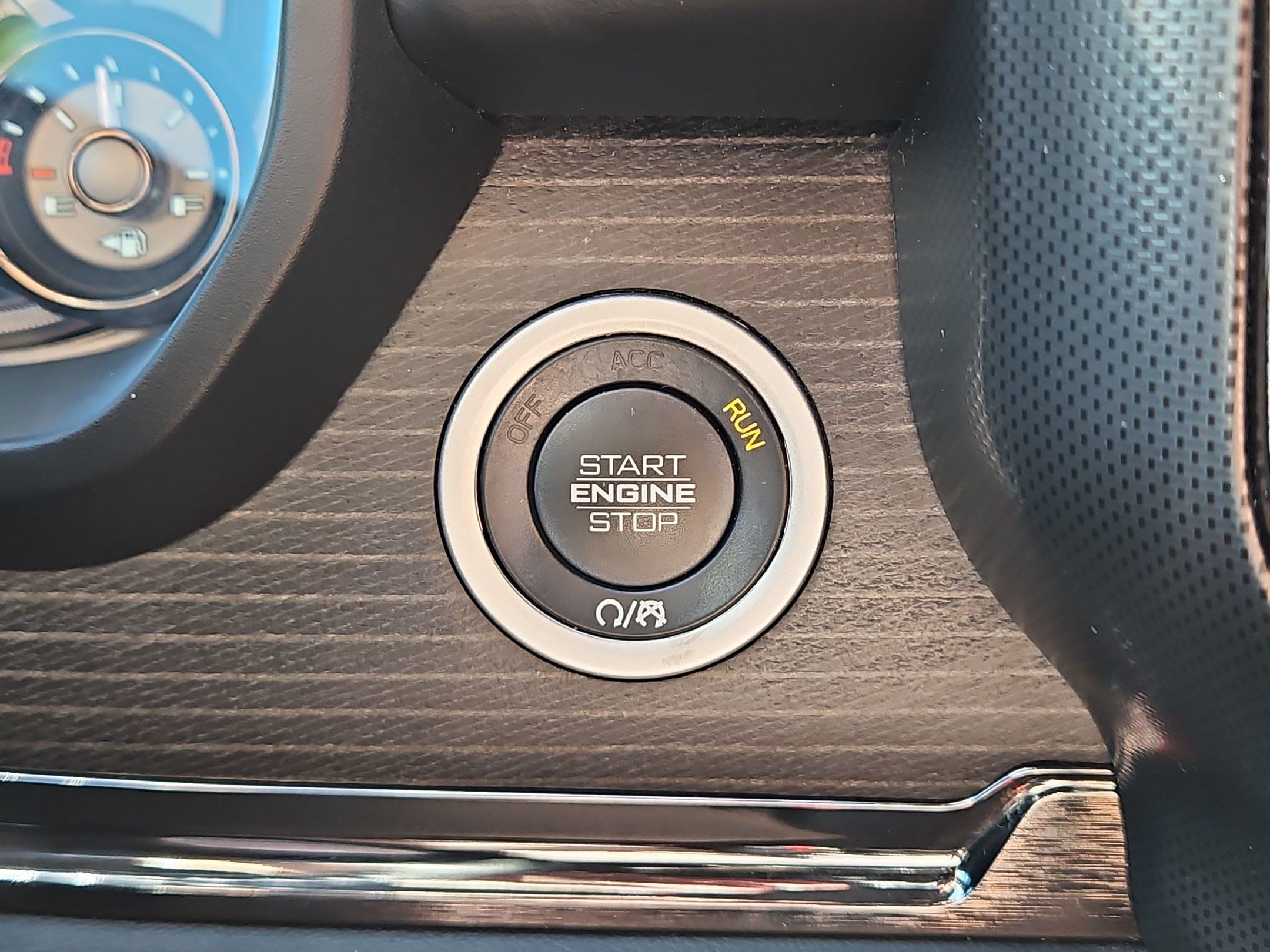 Used 2022 RAM 1500 Limited RWD image 17