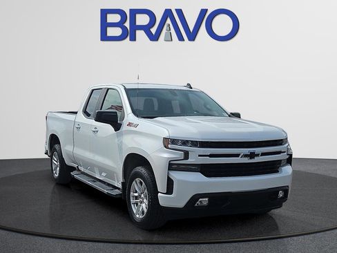 Used 2020 Chevrolet Silverado 1500 RST AWD/4WD image 2