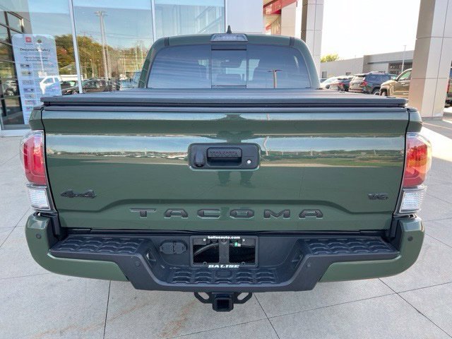 Used 2021 Toyota Tacoma Limited AWD/4WD image 6