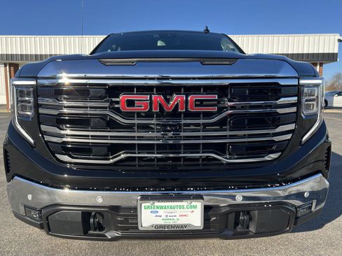 New 2026 GMC Sierra 1500 SLT w/ SLT Premium Plus Package image 15
