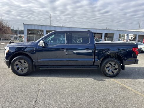 Used 2024 Ford F150 Lightning Flash w/ Max Trailer Tow Package image 4