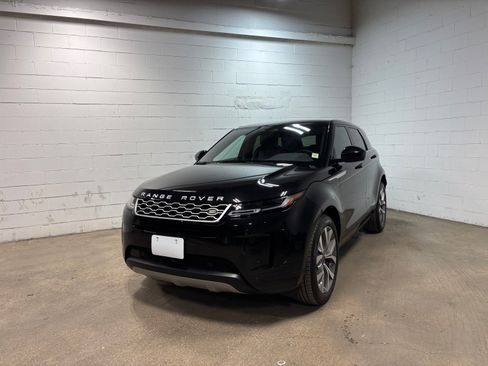 Used 2023 Land Rover Range Rover Evoque SE AWD/4WD image 2