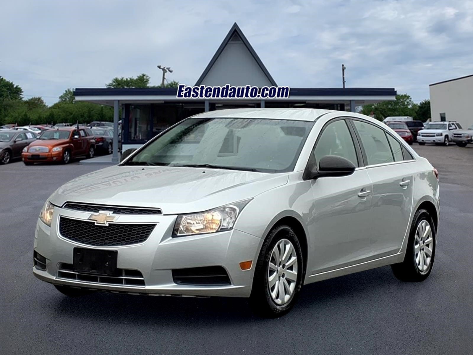 Used 2011 Chevrolet Cruze LS w/ Connectivity Package FWD image 1