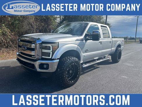 Used 2011 Ford F250 Lariat w/ FX4 Off Road Pkg image 1