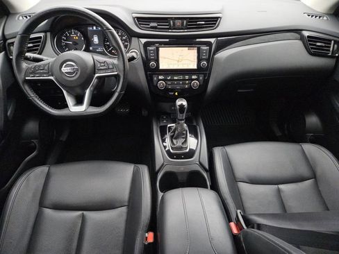 Used 2022 Nissan Rogue Sport SL image 12