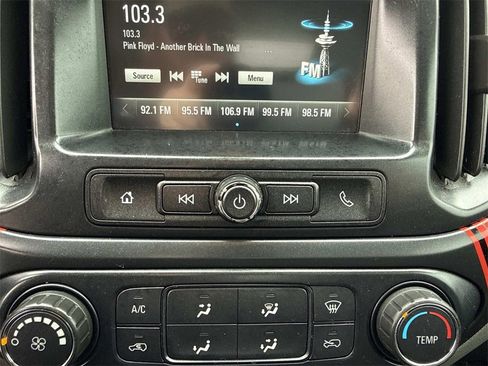 Used 2018 Chevrolet Colorado 2WD Extended Cab image 16