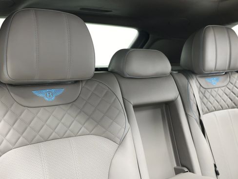 Used 2019 Bentley Bentayga image 84