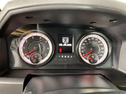 Used 2017 RAM 1500 Express w/ Express Value Package image 22