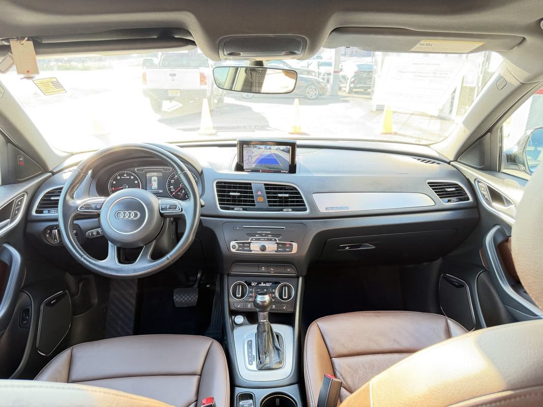 Used 2018 Audi Q3 2.0T Premium Plus w/ Premium Plus Package AWD/4WD image 39