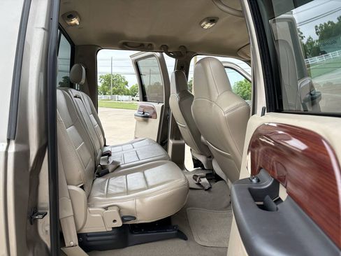Used 2005 Ford F350 Lariat AWD/4WD image 13