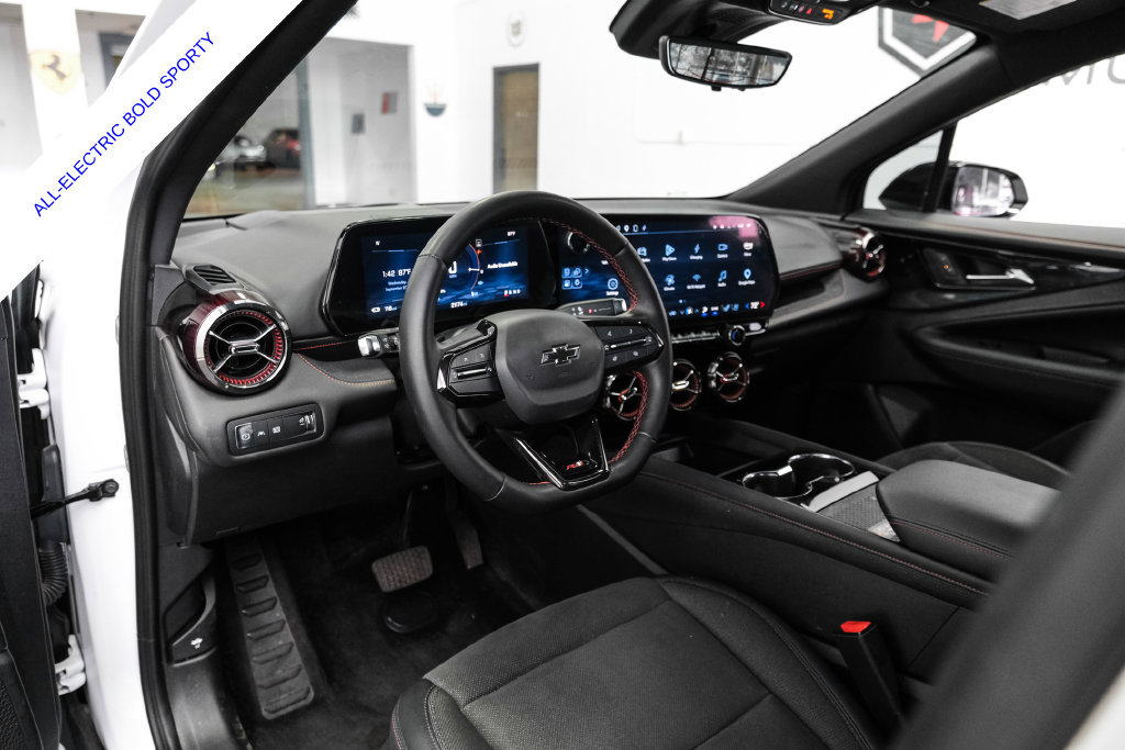Used 2024 Chevrolet Blazer EV RS AWD/4WD image 3