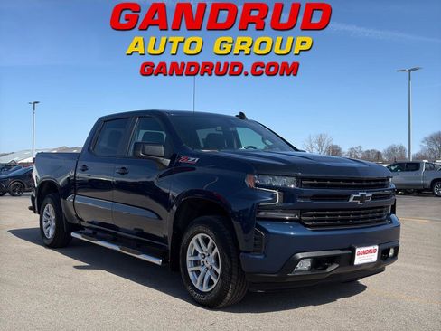 Used 2021 Chevrolet Silverado 1500 RST image 1