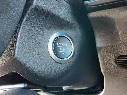 New 2026 Ford Transit 250 Low Roof w/ Load Area Protection Package RWD image 20