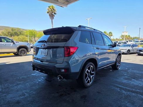 Used 2023 Honda Passport Elite image 7