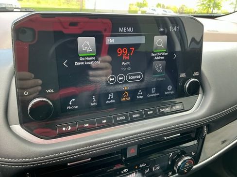 Used 2023 Nissan Rogue SL w/ SL Premium Package AWD/4WD image 22