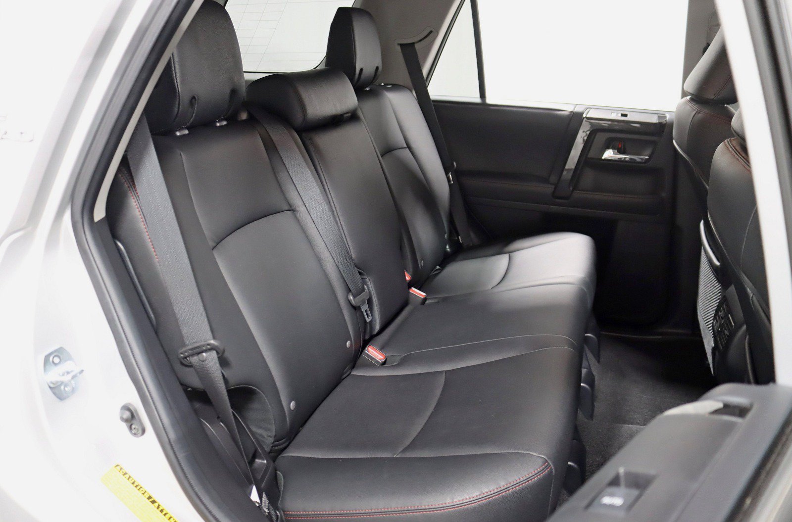 Used 2021 Toyota 4Runner TRD Off-Road Premium w/ Moonroof Package AWD/4WD image 30