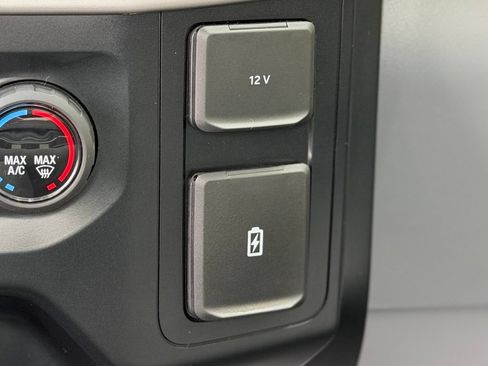 Used 2023 Ford F150 XL w/ XL Chrome Appearance Package AWD/4WD image 13