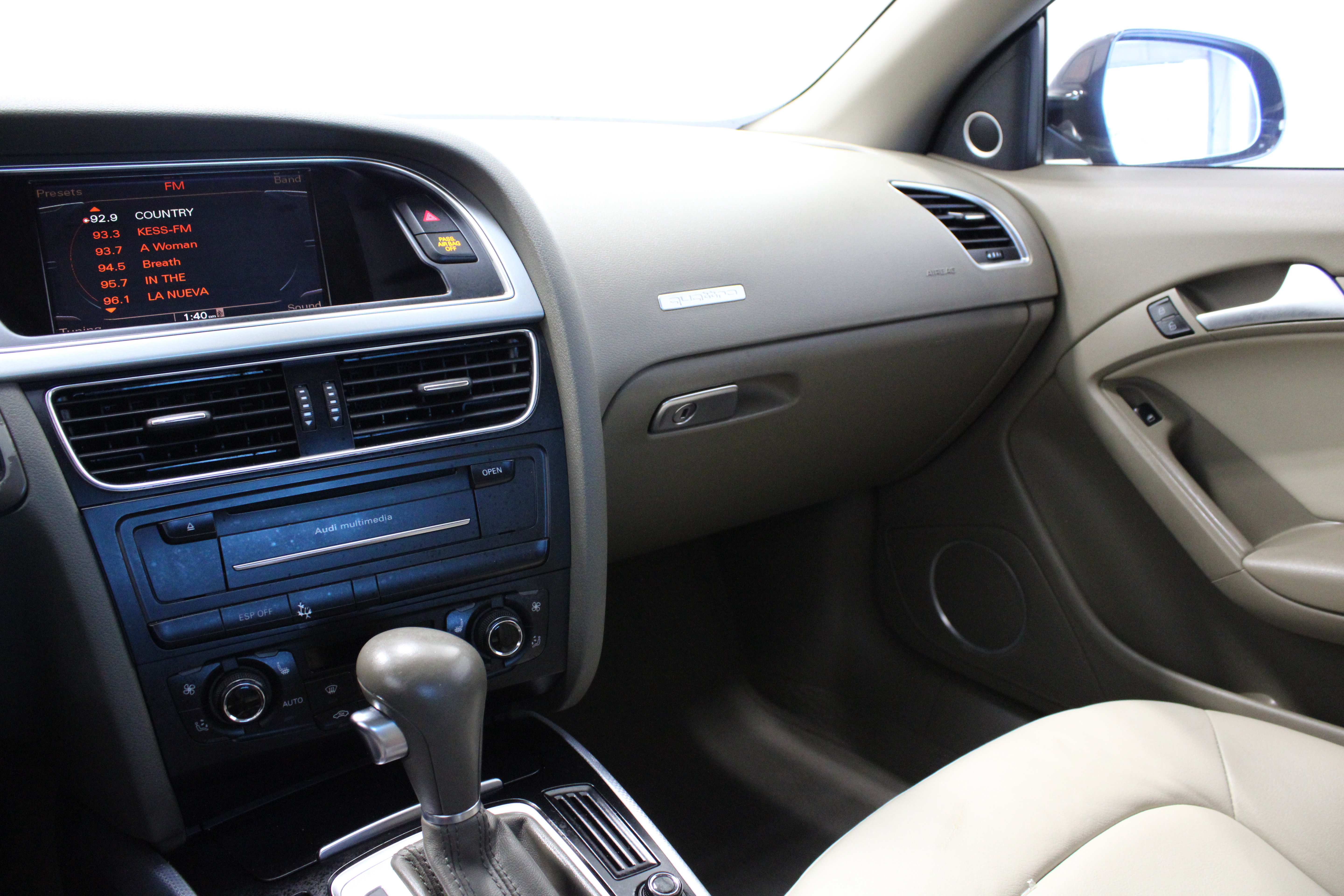 Used 2010 Audi A5 2.0T Prestige AWD/4WD image 16