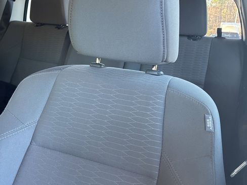 Used 2018 Toyota Tacoma SR5 image 5