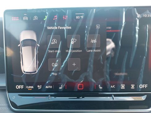 New 2026 Volkswagen Tiguan SE R-Line FWD image 19