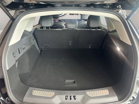 New 2026 Lincoln Nautilus Reserve w/ Jet Appearance Package AWD/4WD image 8