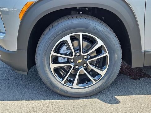 New 2025 Chevrolet TrailBlazer LT w/ Convenience Package image 28