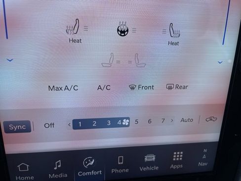 Used 2025 RAM 1500 Big Horn image 27