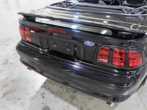 Used 1996 Ford Mustang Cobra RWD image 21