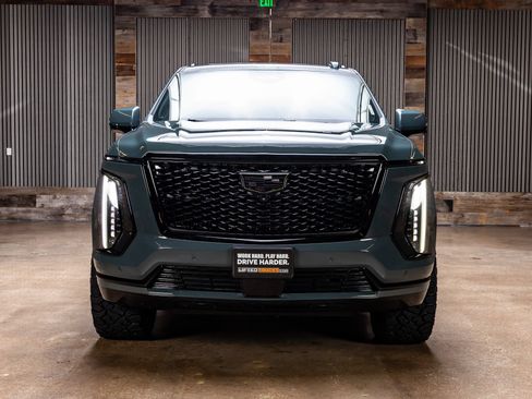 Used 2025 Cadillac Escalade Sport w/ Touring Package AWD/4WD image 2